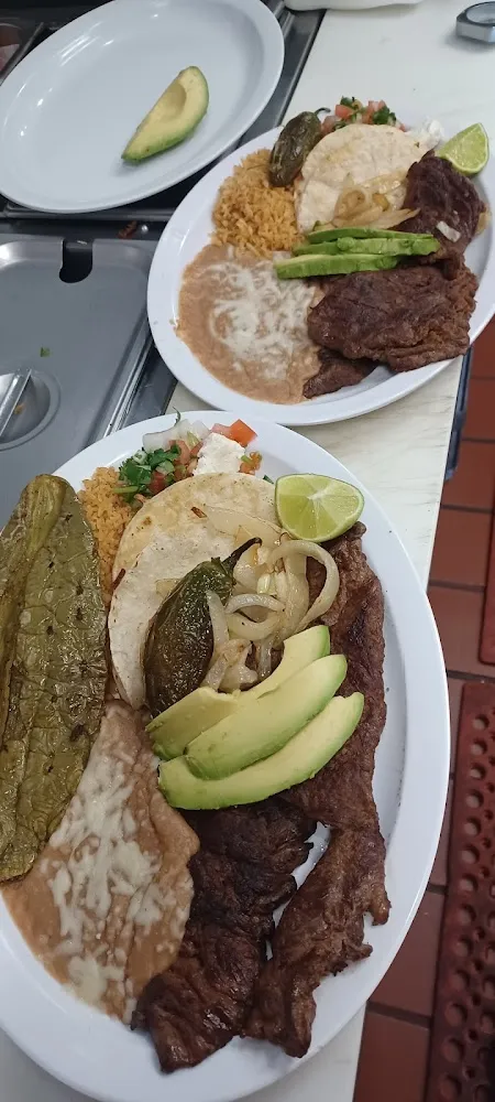Asada Plate Plato De Asada Con Tortillas a Mano Angus Steak